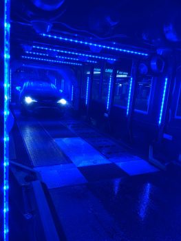 WPX Color Series Wet Location Linear Luminaire. Convenient Push-And-Click Connectors And Cabling. 6FT Length. High Output. Blue. Single Ended Fixture. Car Wash Superstore