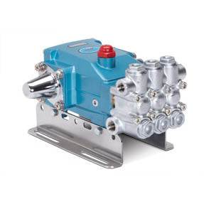 Cat Pumps 4 GPM 2500 PSI 950 RPM 5CP2120W Model Plunger Pump