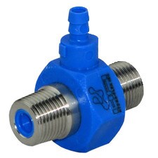 Hydra-Flex 3/8" MPT x 3/8" MPT Single Port Dark Blue Chemical Injector designed for efficient chemical injection in car wash systems.